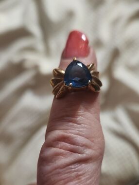 10kt Gold Ring with Deep London Blue Topaz Trillion-Cut Stone